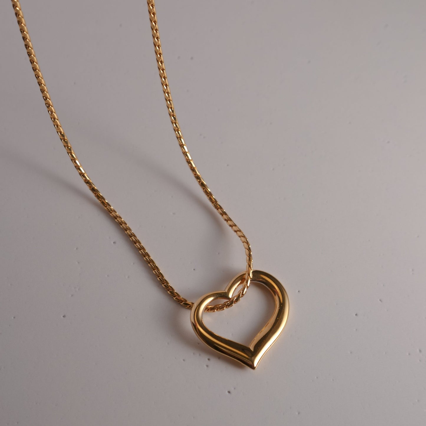 Heart pendant long necklace
