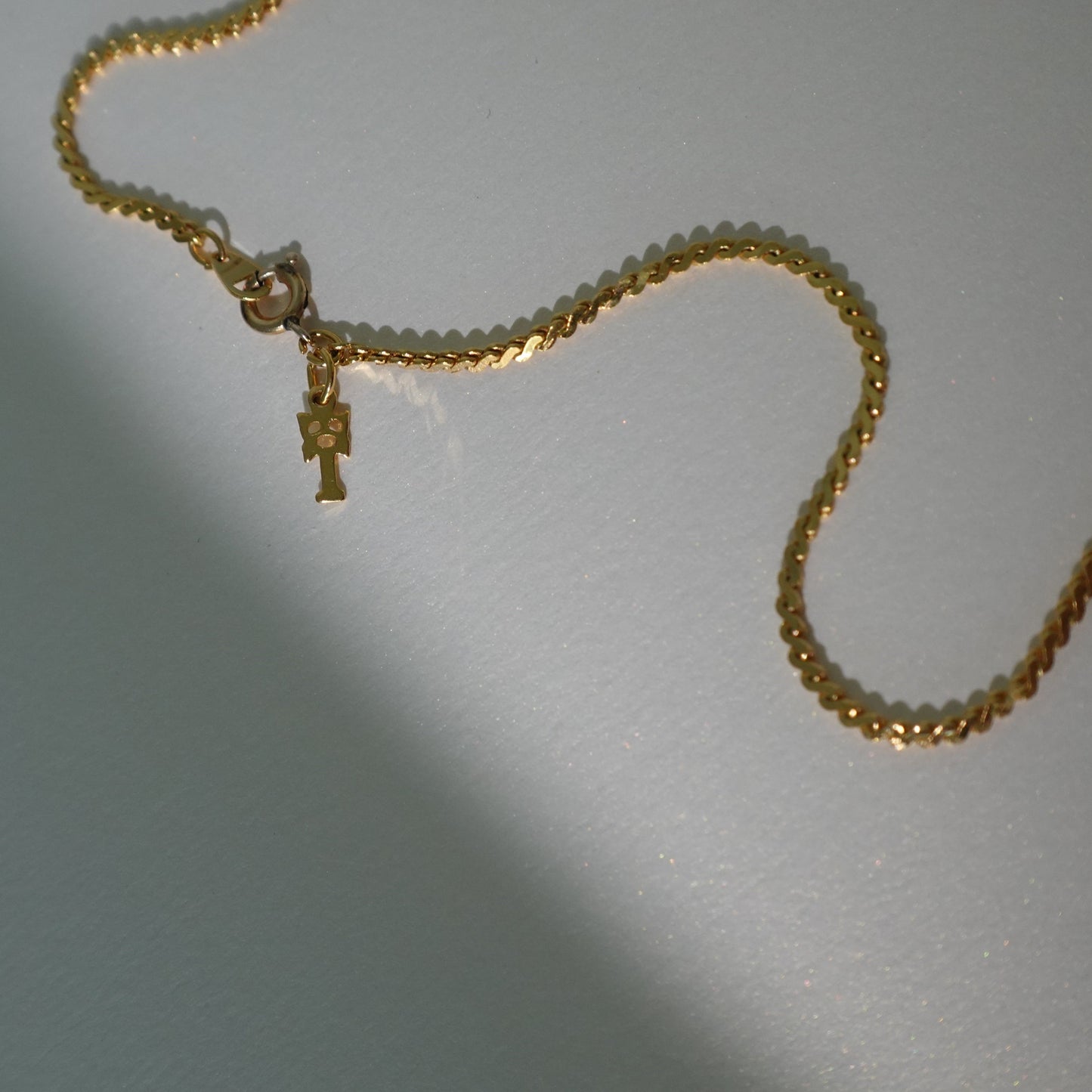 Trifari 1930's-1955's seashell gold necklace