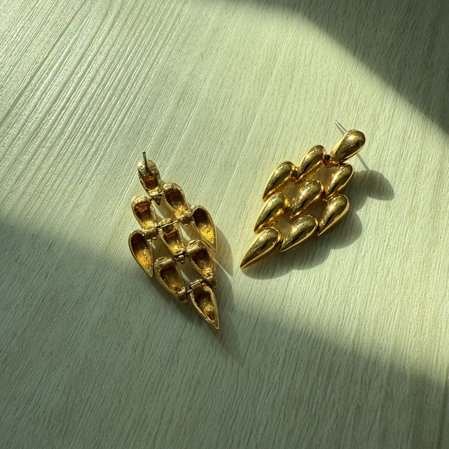Rare Monet gold plated tear drop earrings