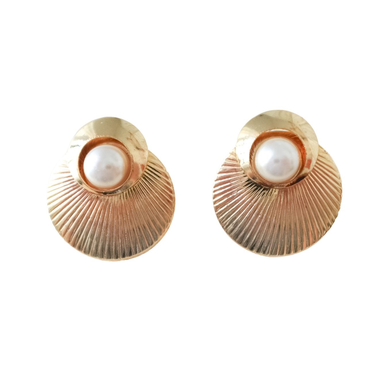 Rare vintage seashell statement earrings