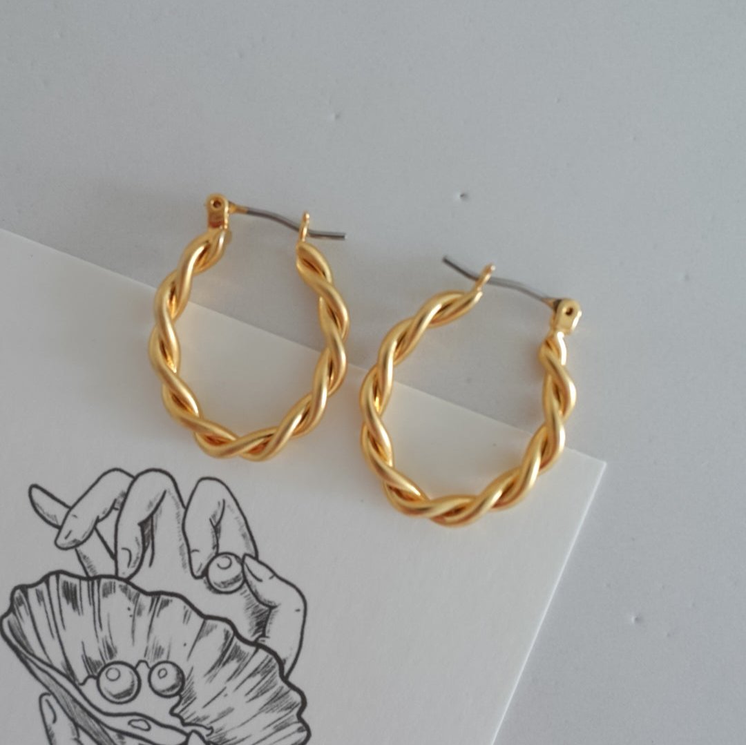 Oval french twist hoops