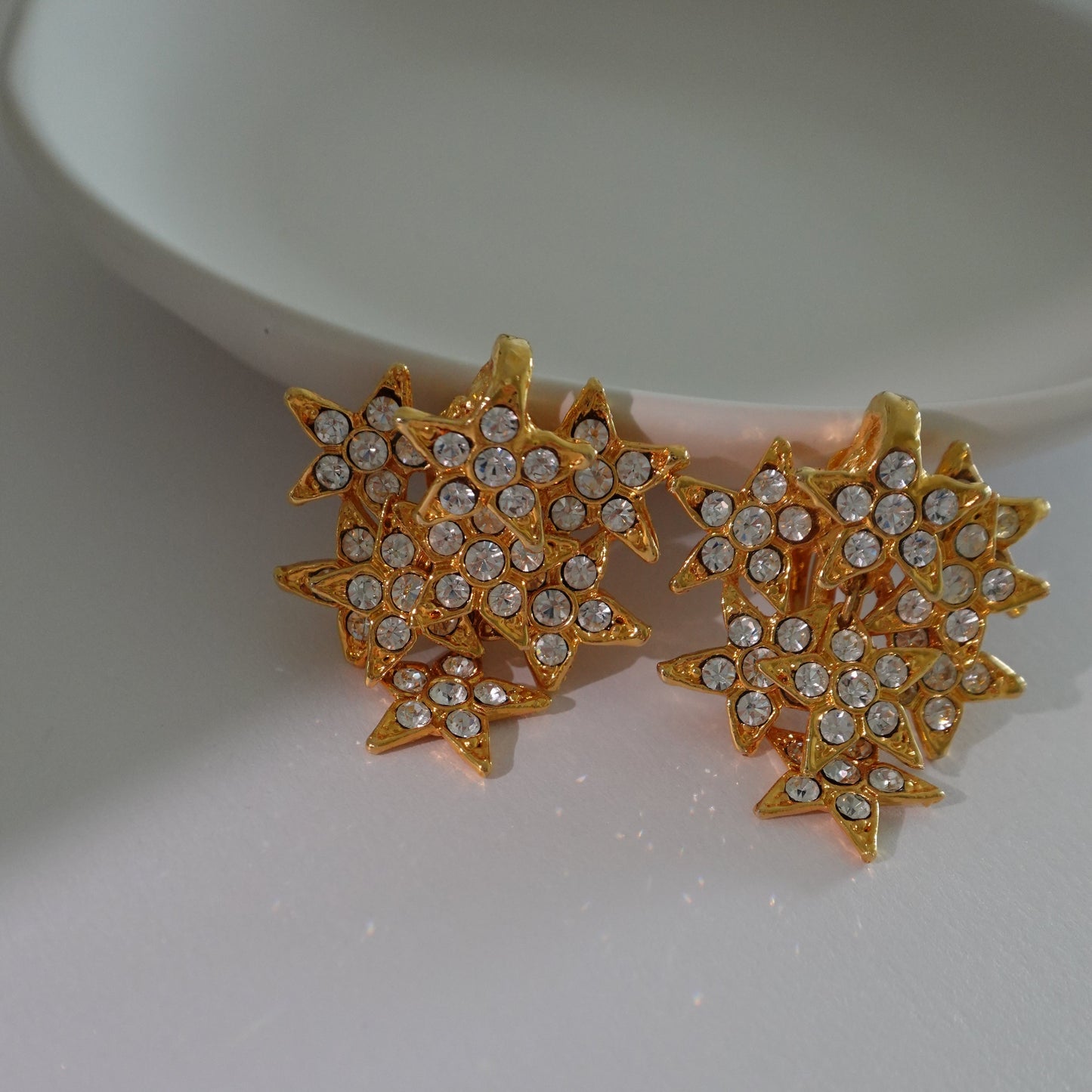 Vintage stars clip on