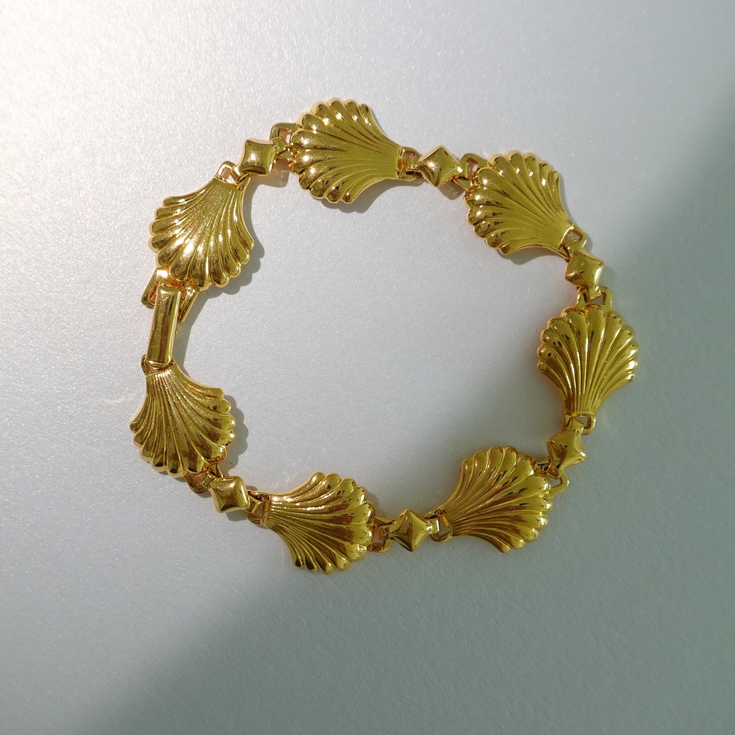 Vintage seashell bracelet