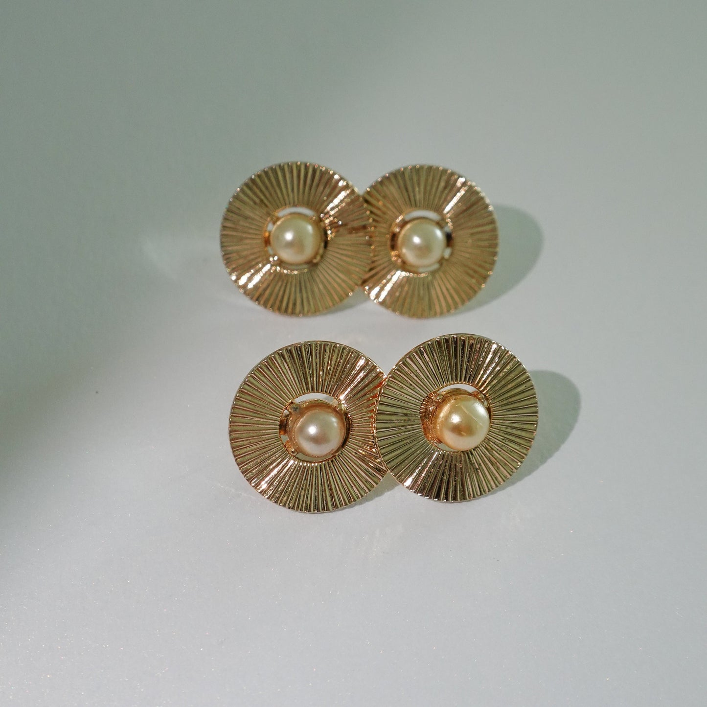 Rare 1950's gold tone earring clips