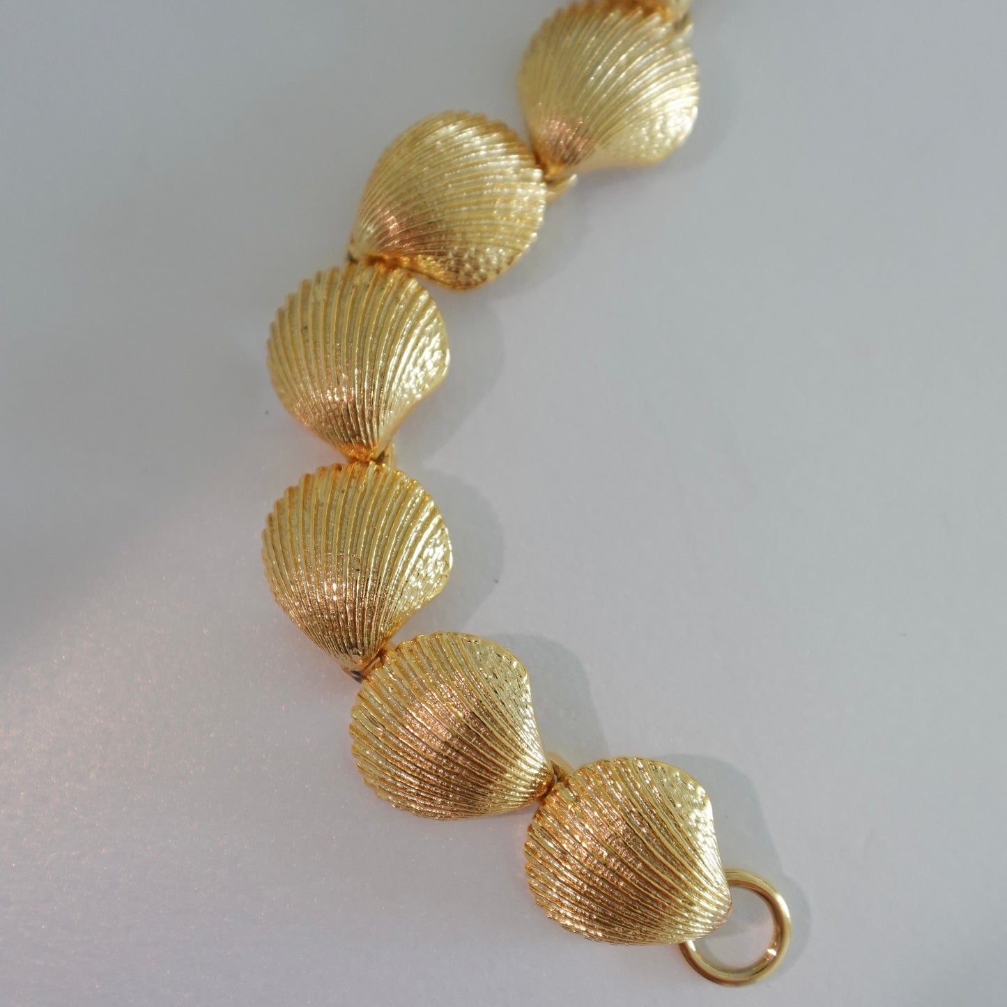 Vintage seashell gold plated bracelet