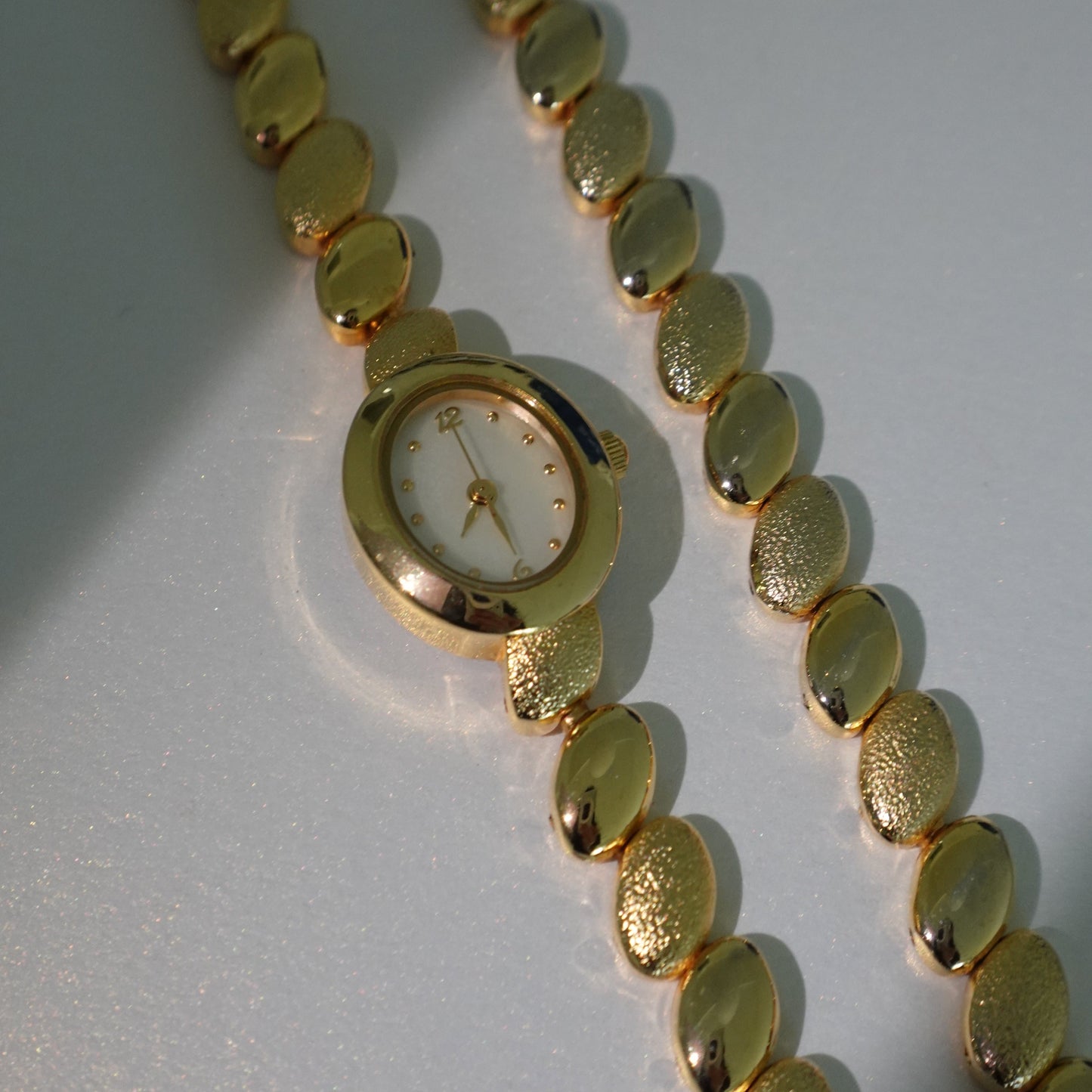 Vintage gold tone bracelet watch