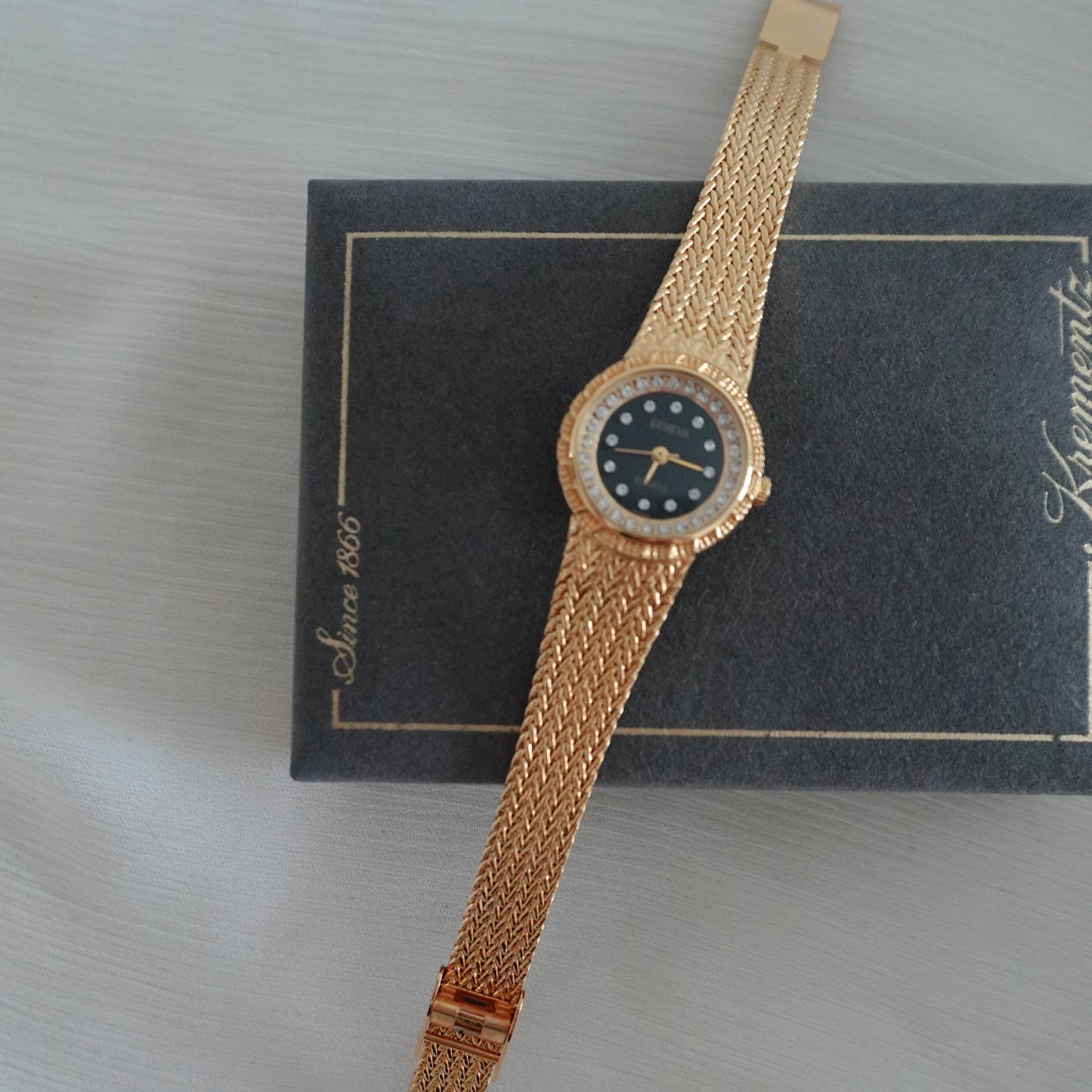 Gold nugget look watch