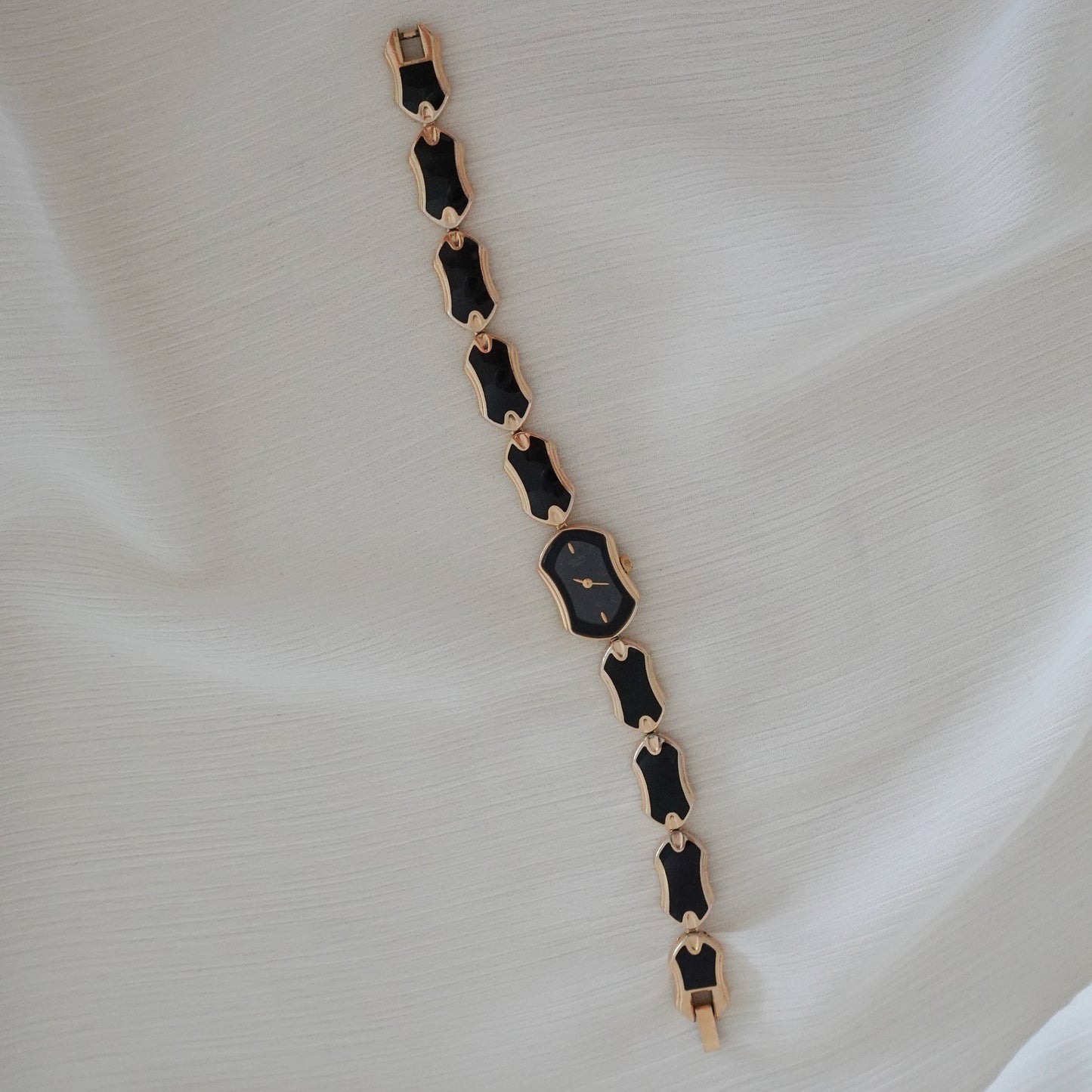 Elegant vintage Citizen watch