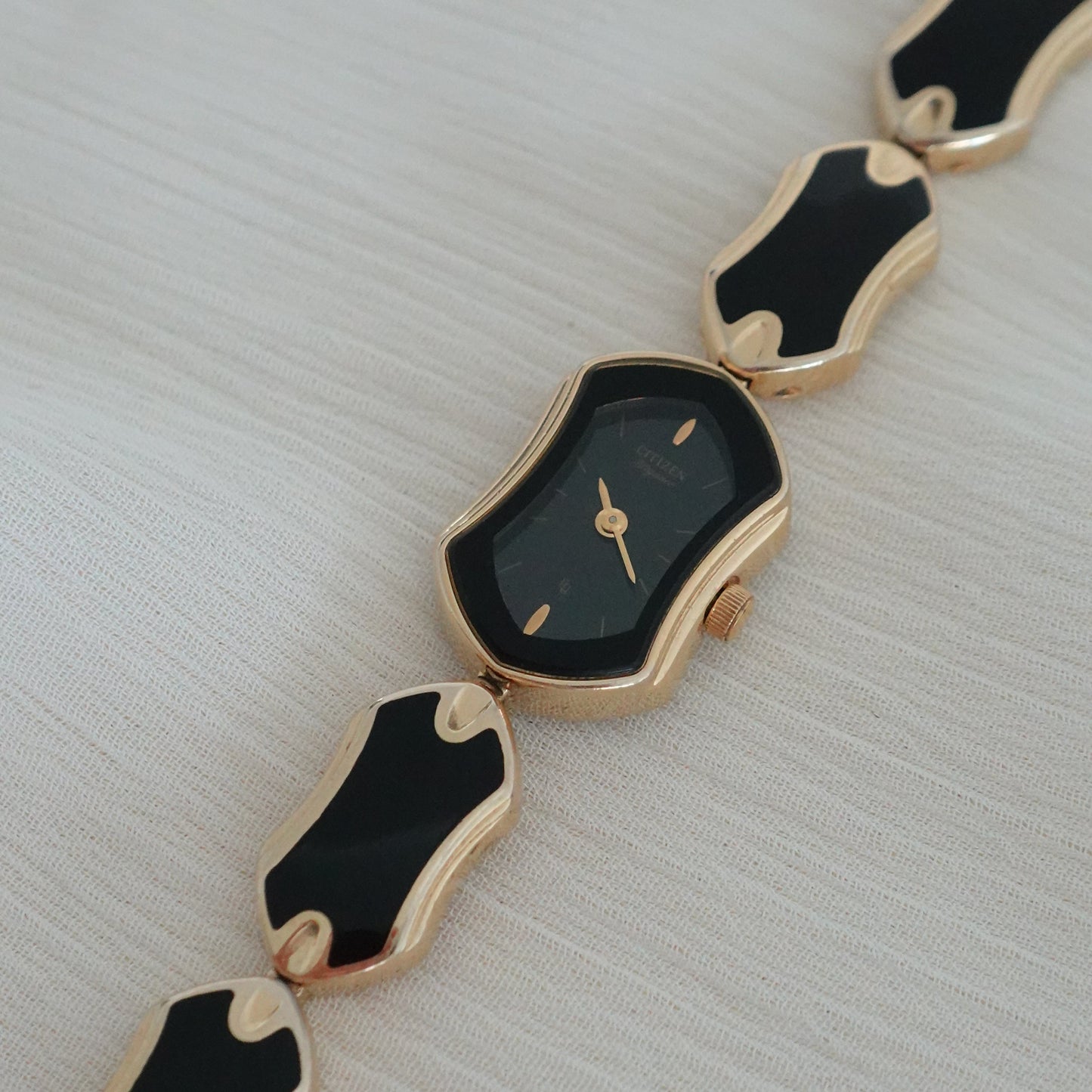 Elegant vintage Citizen watch