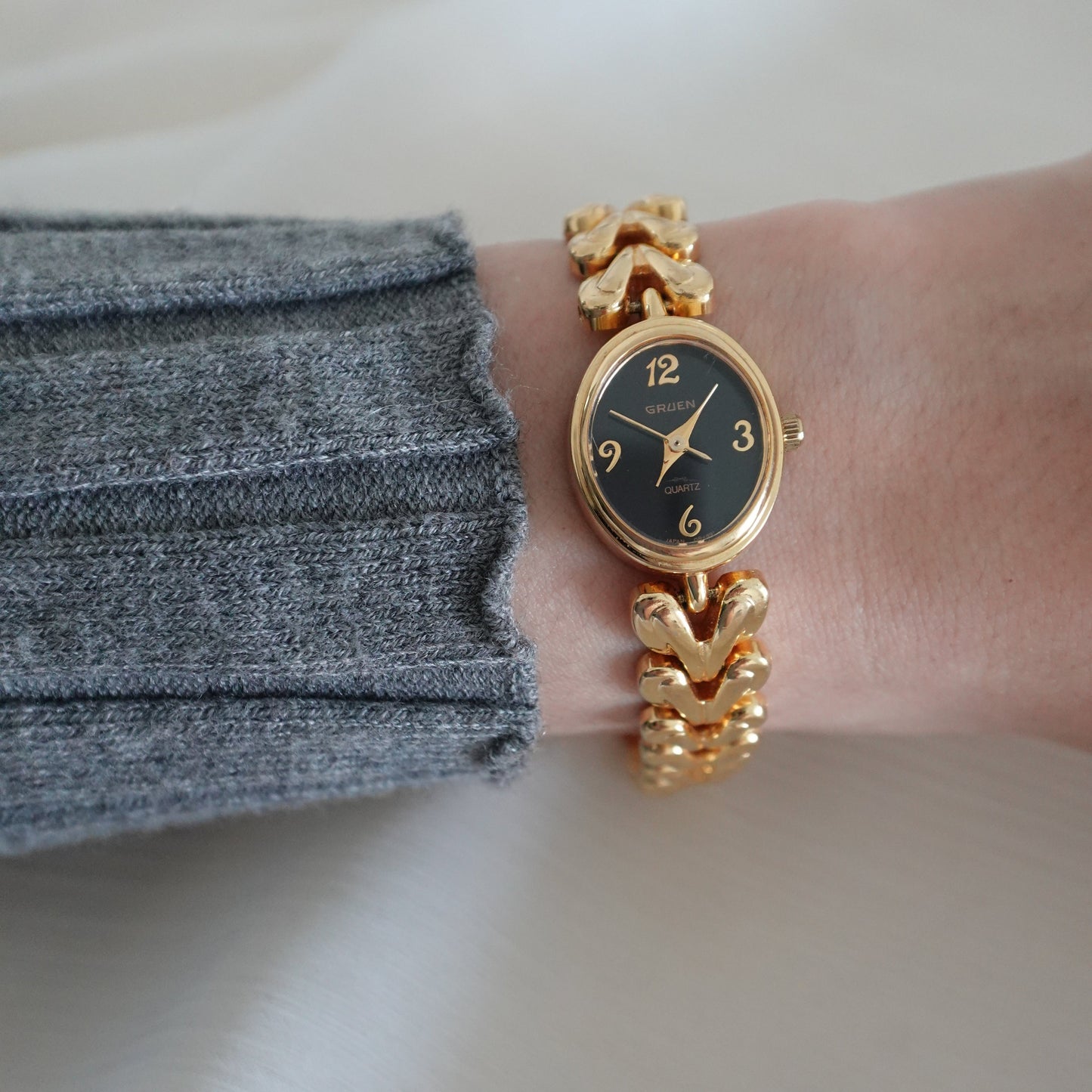 Gold tone vintage watch