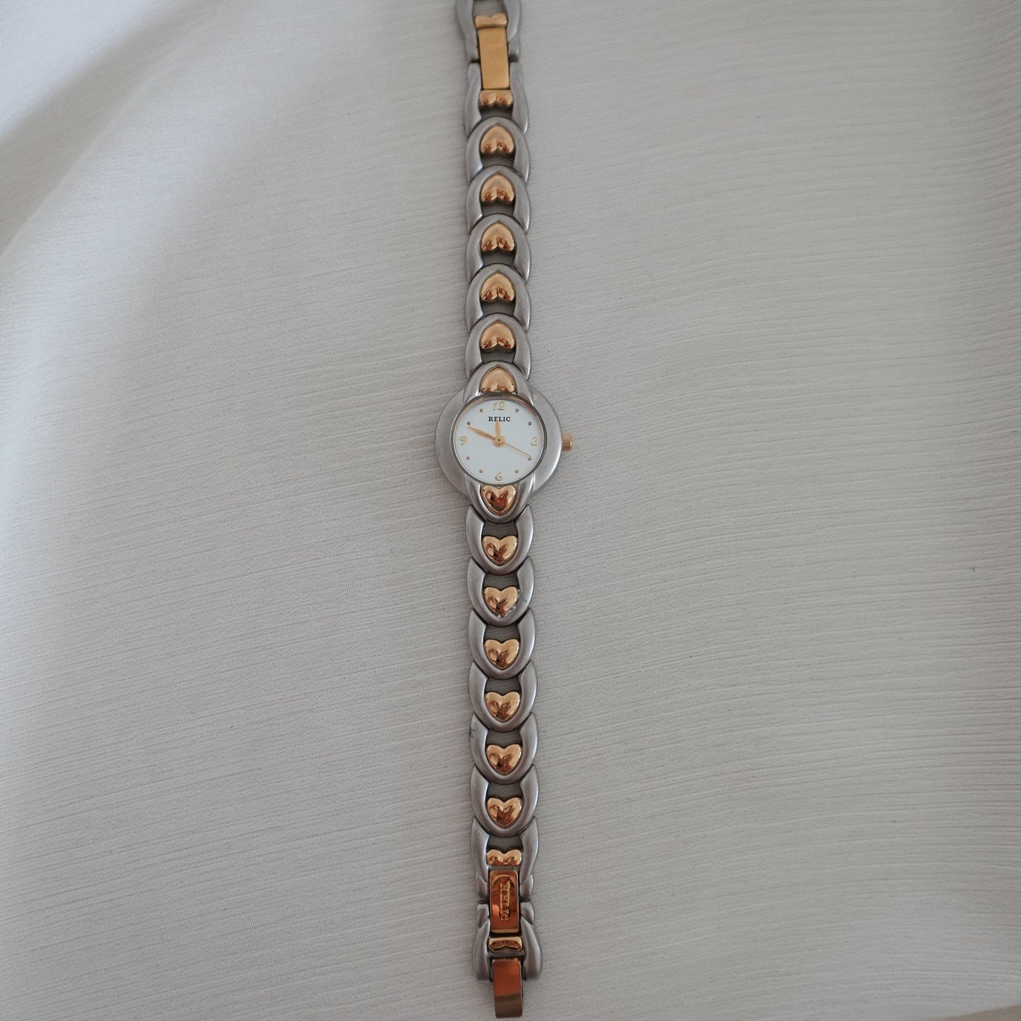 Heart chain two tone watch
