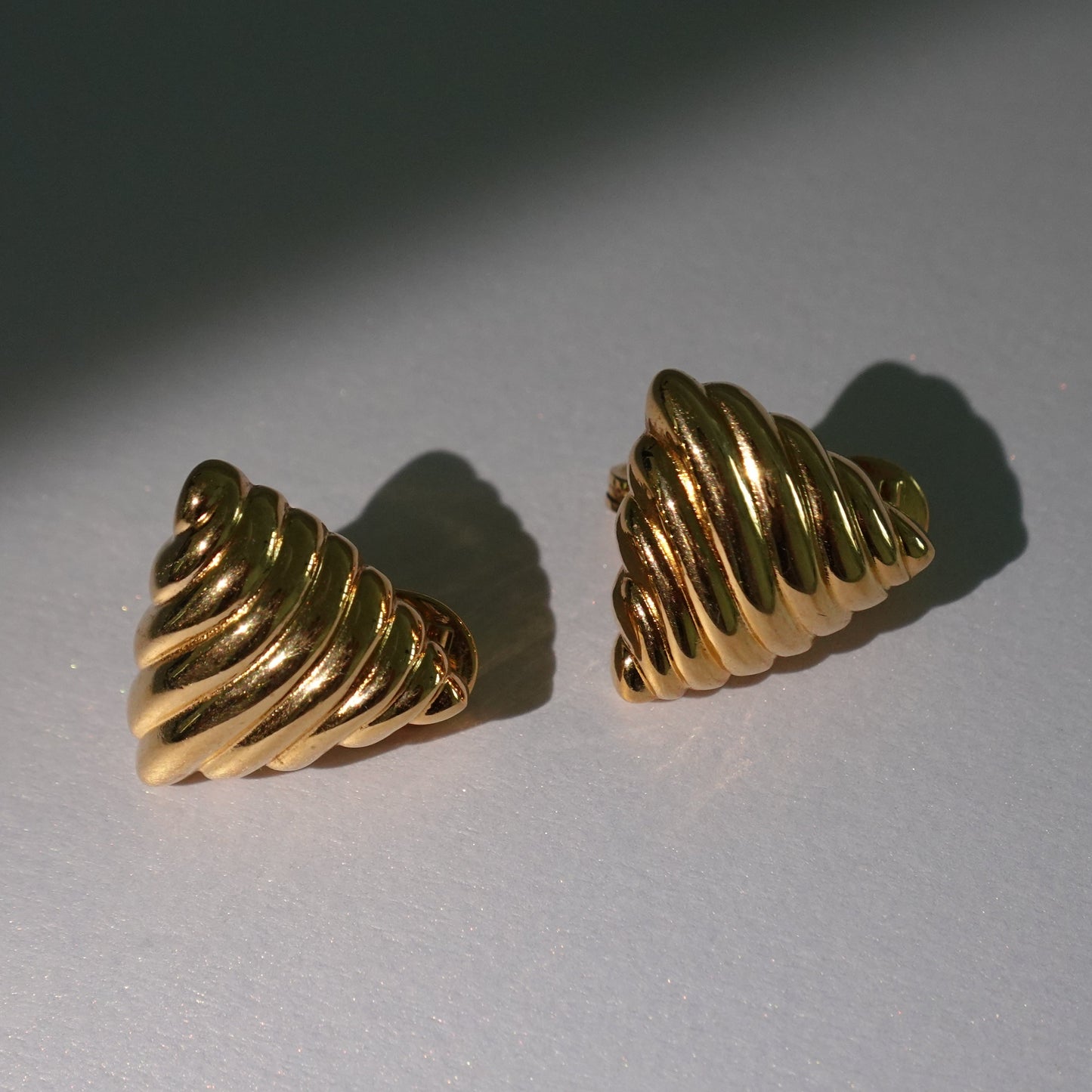 Rare 1970s gold plated clip on, Monet