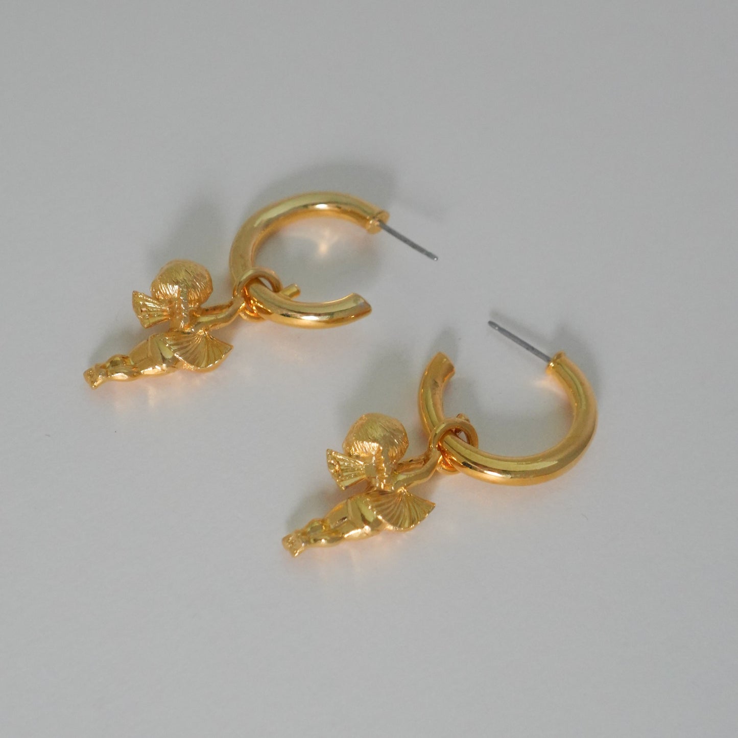 Vintage 1990 angel cherub gold plated hoops