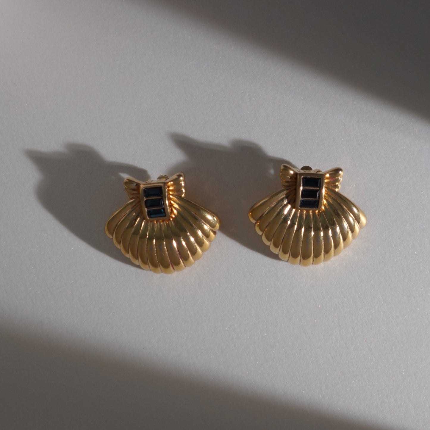 Swarovski 1970-80s shell clip on earrings