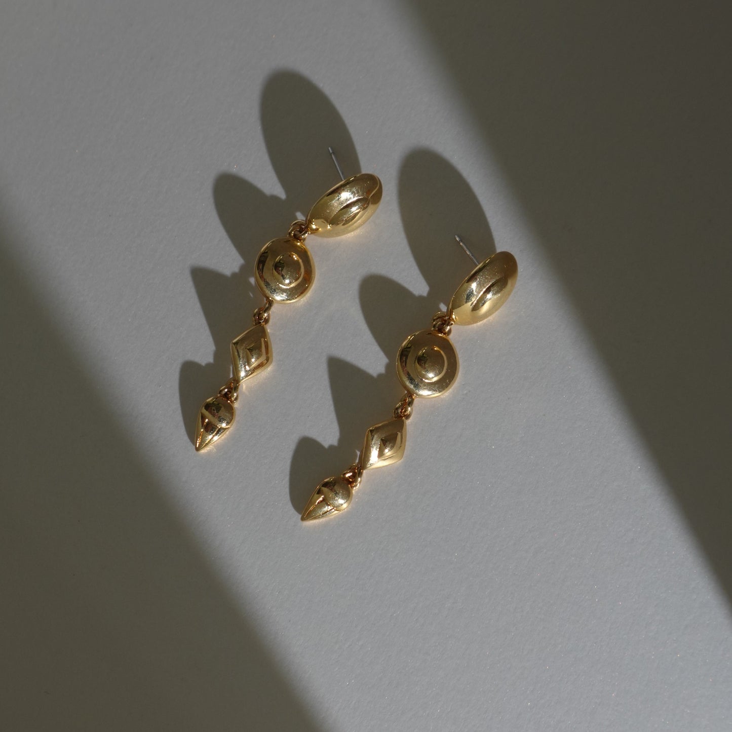1980's Monet gold plated dangle earrings
