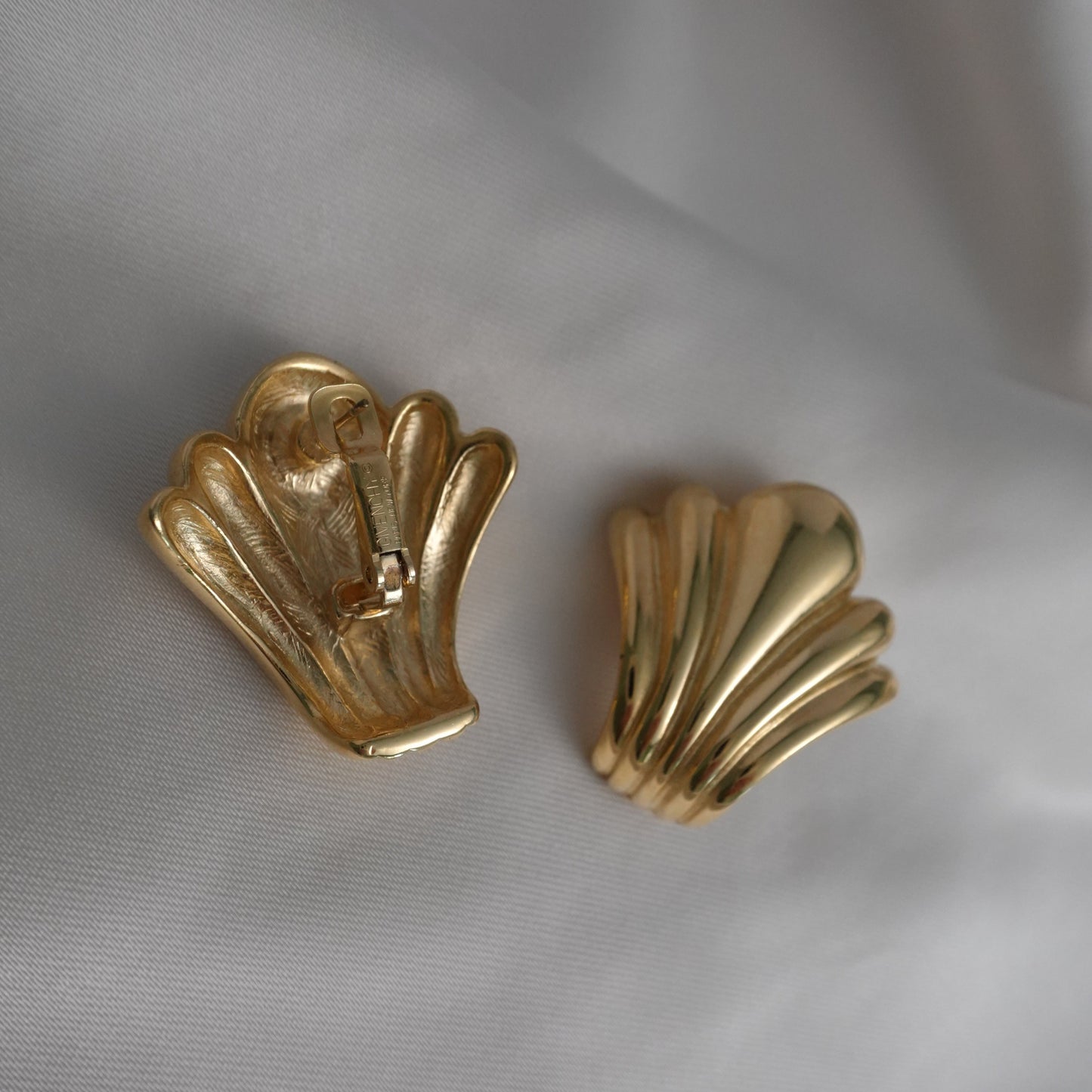 1980's Givenchy seashell earrings