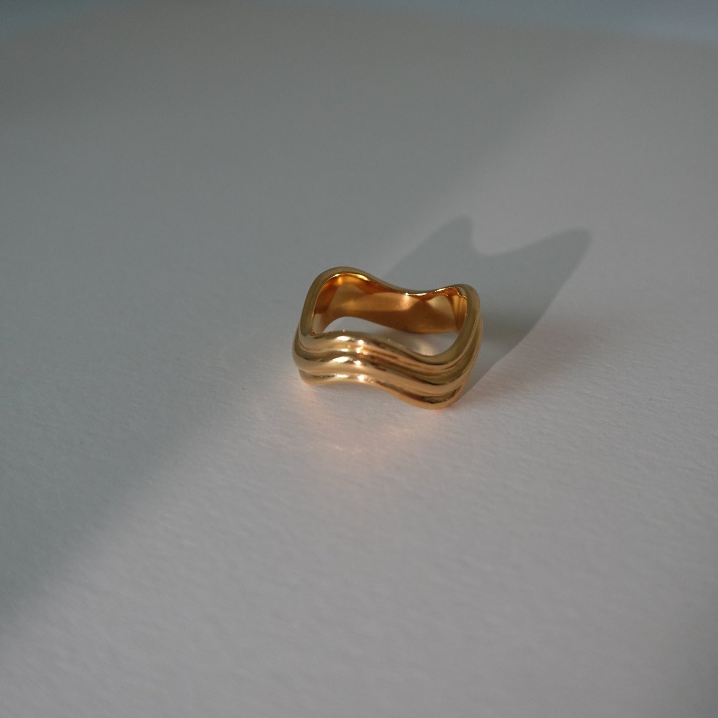 Wave ring