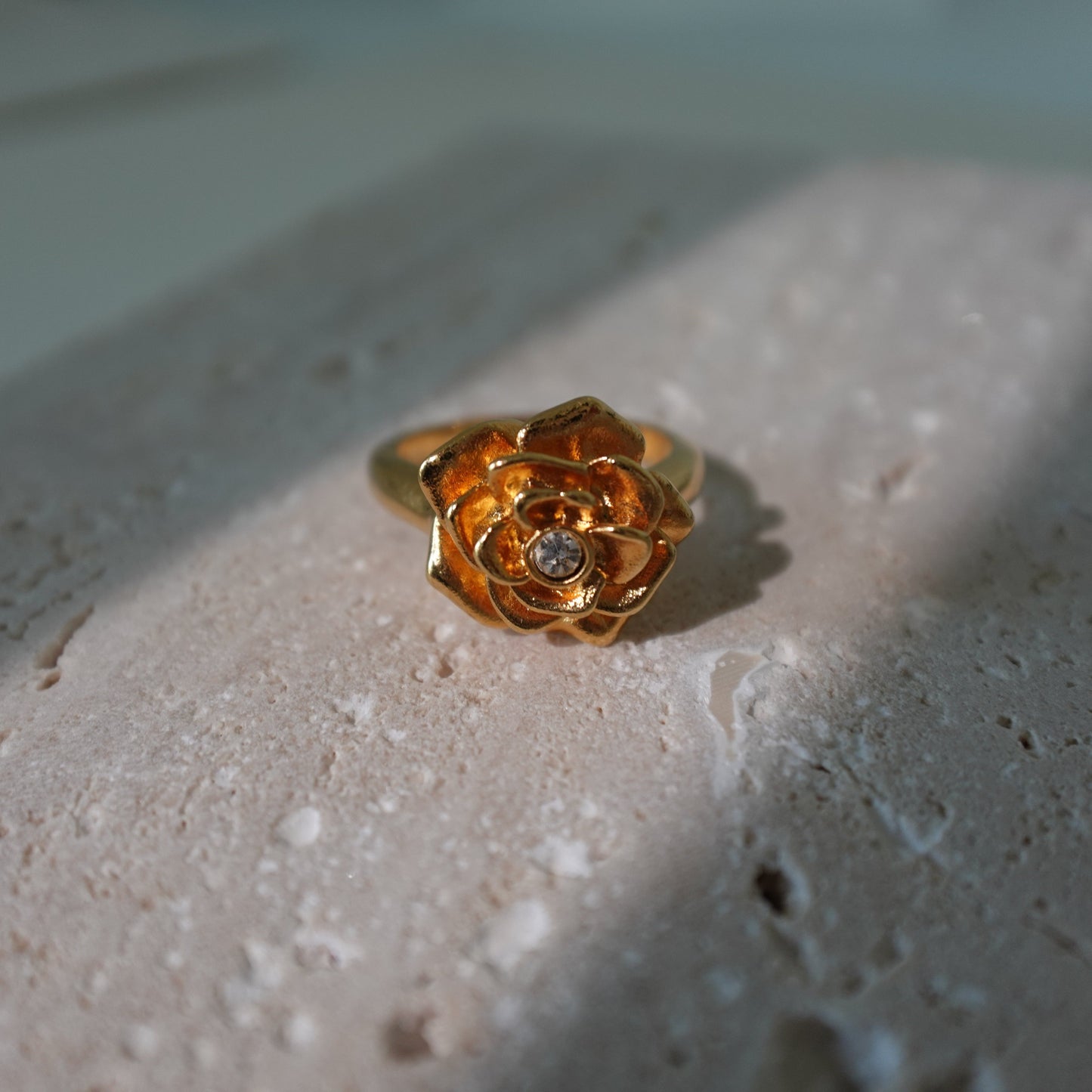 Avon 1970's Art Nouveau rose ring