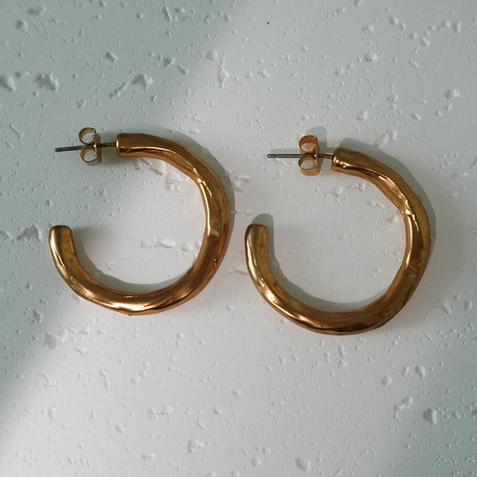 Rai Hammered Hoops