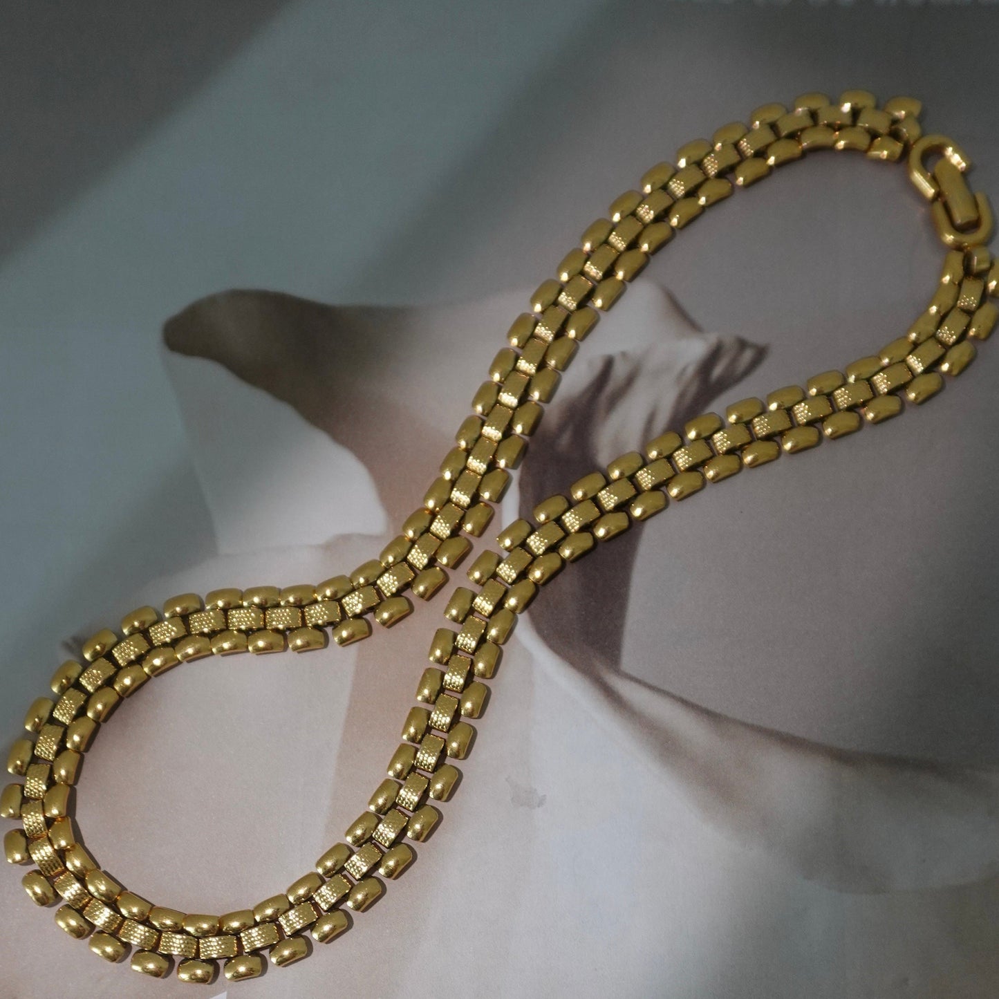 Monet 1980's signature gold chain link necklace