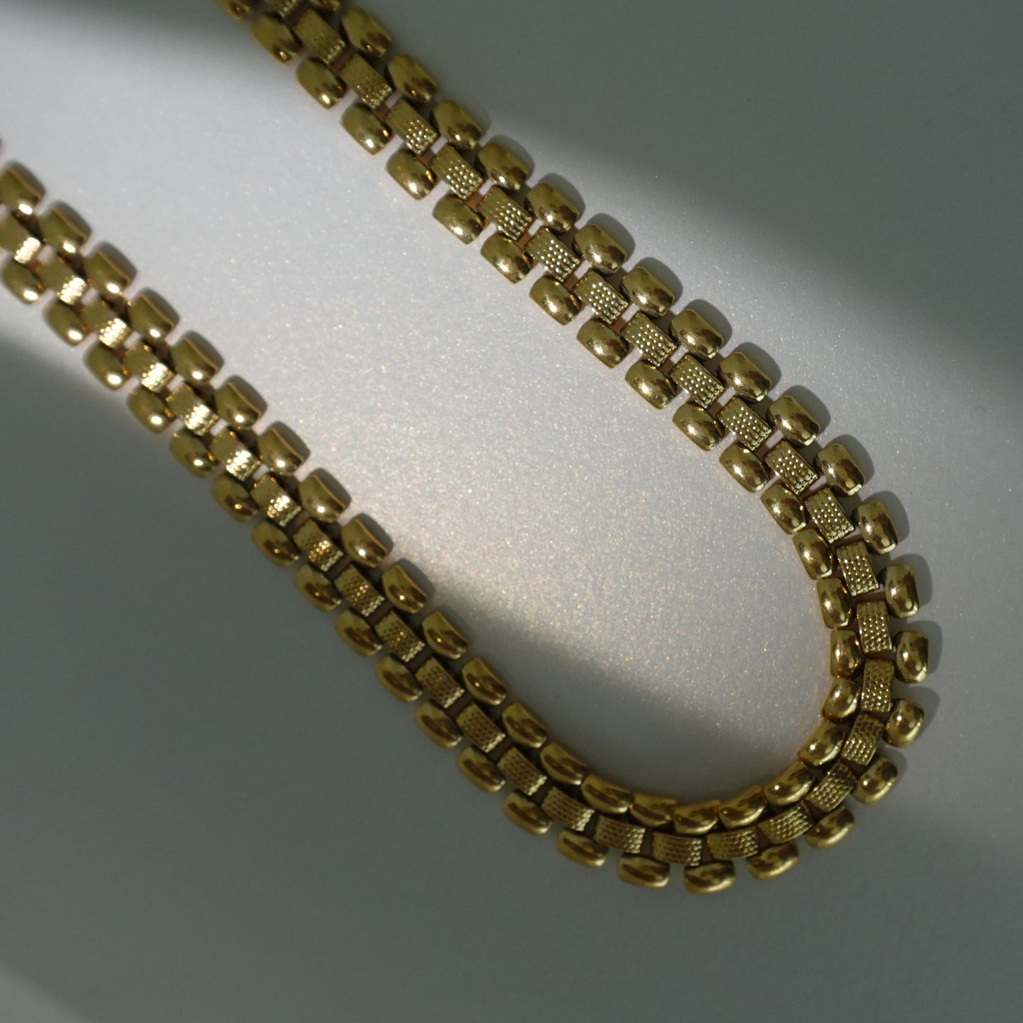 Monet 1980's signature gold chain link necklace