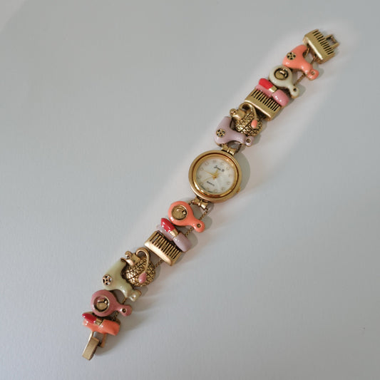 Gold beauty charms watch