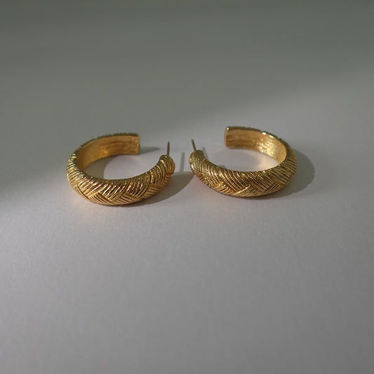 Monet 1980's gold plated hoop earrings