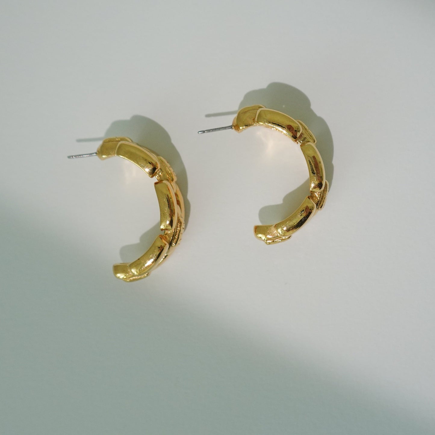 Givenchy 1980's chain link earrings