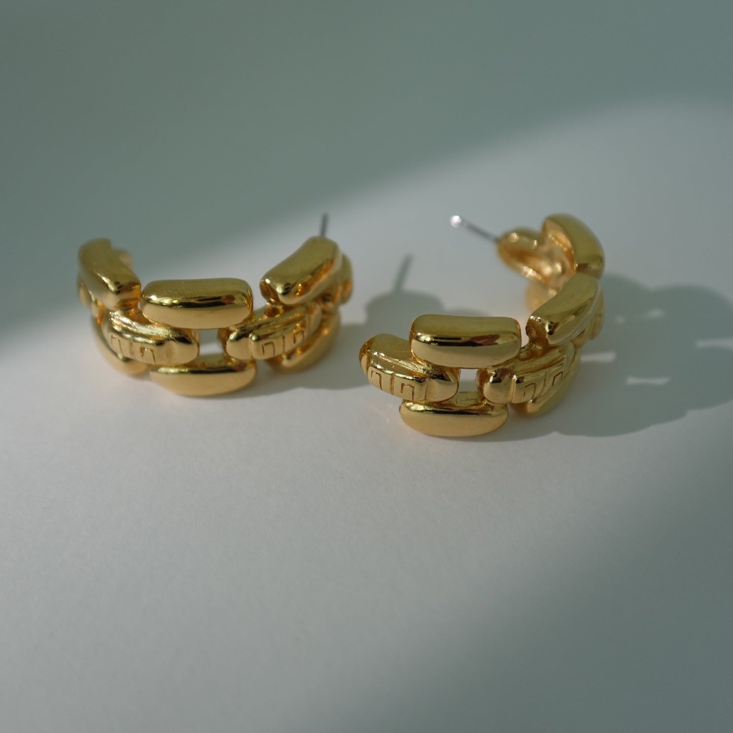 Givenchy 1980's chain link earrings