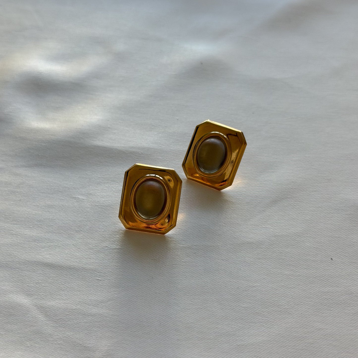 Vintage gold plated earrings