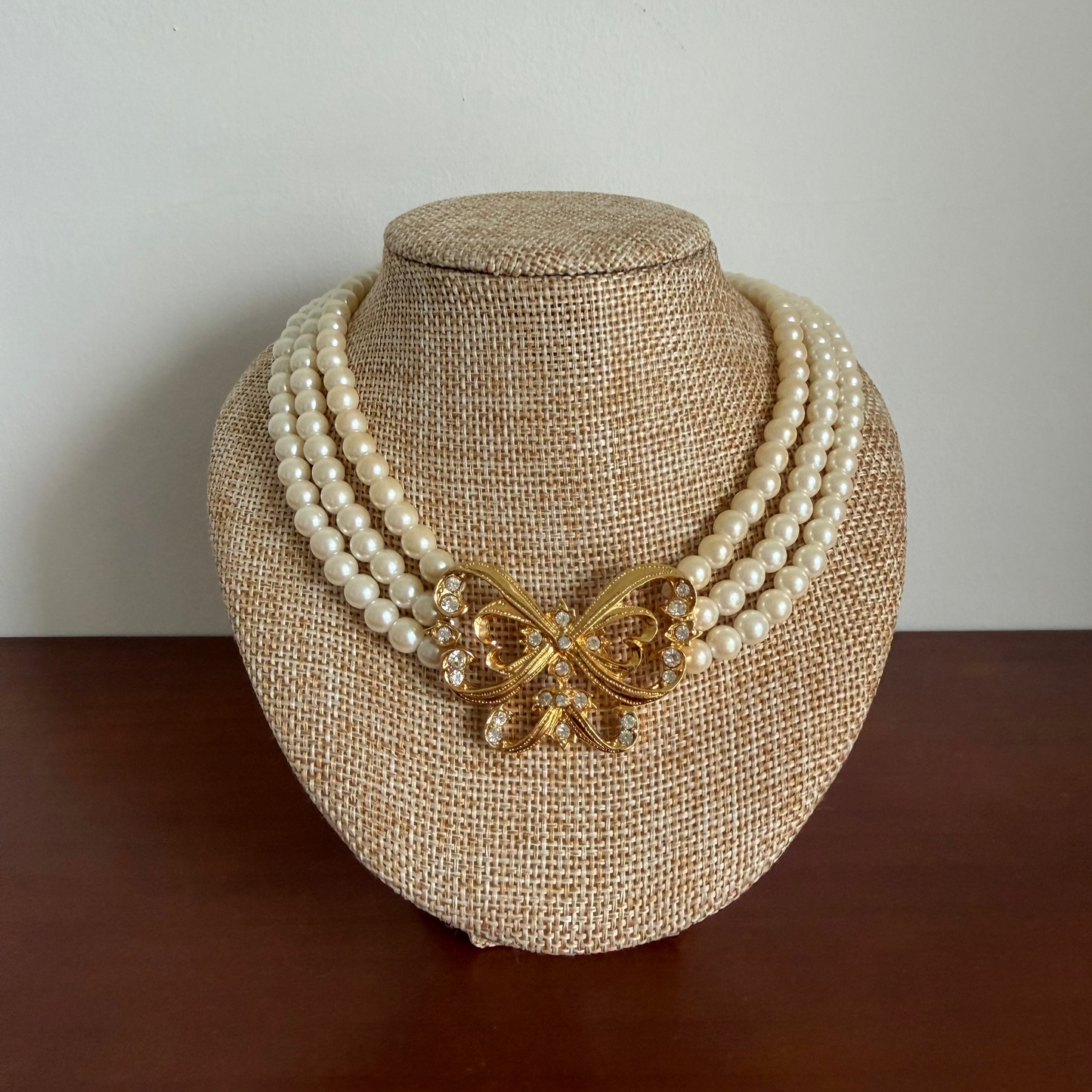 Vintage Parisian butterfly faux pearl necklace
