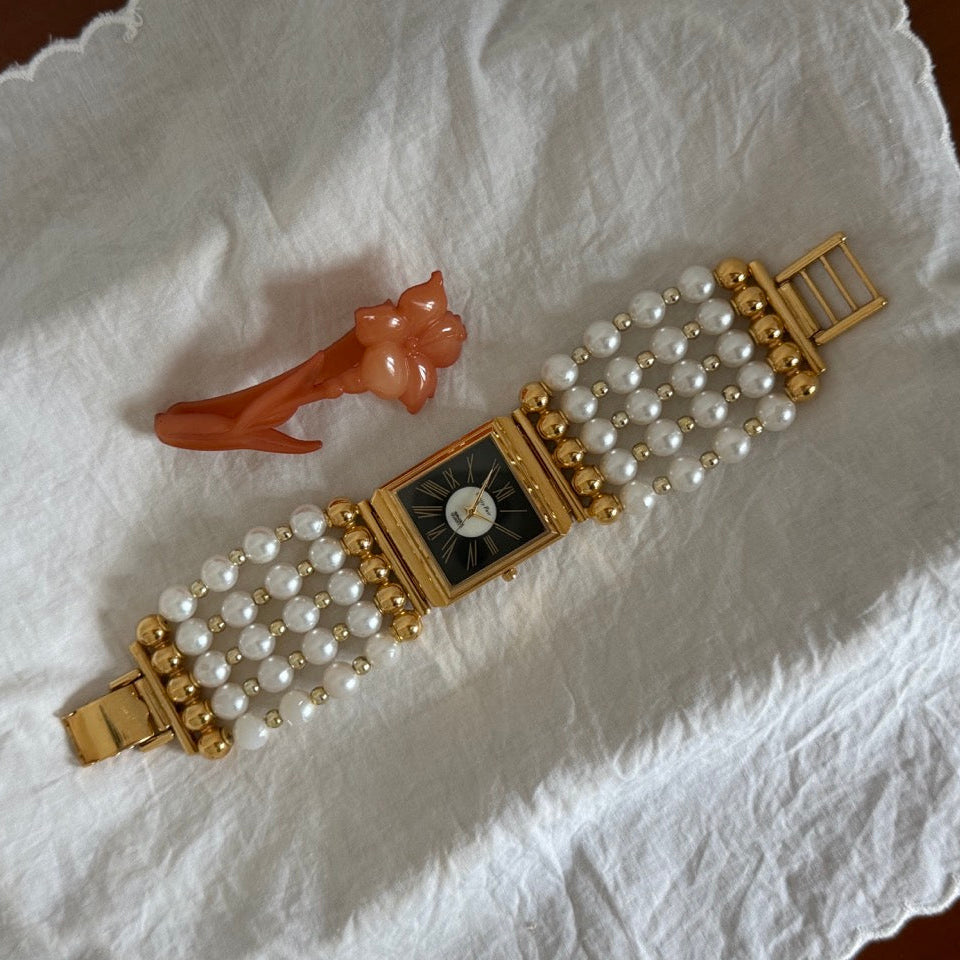 Faux pearl vintage statement watch