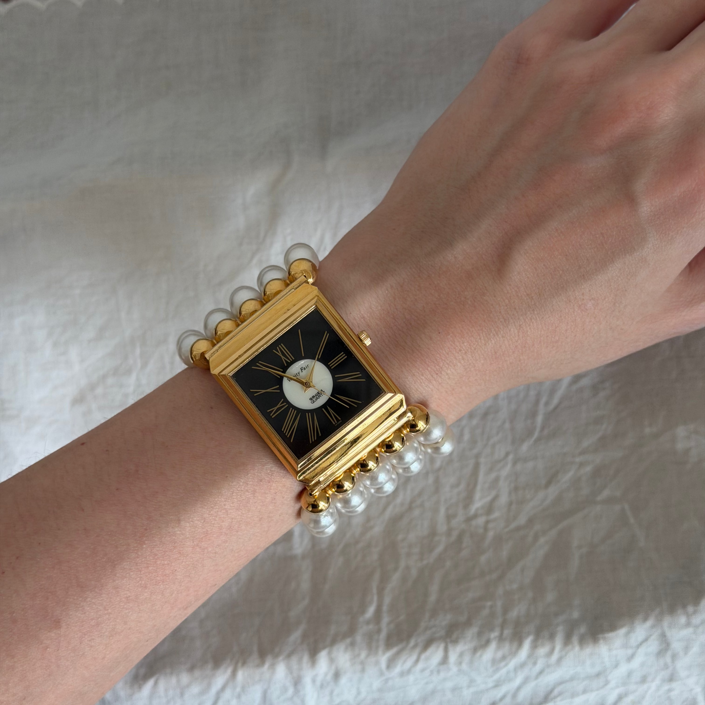 Faux pearl vintage statement watch