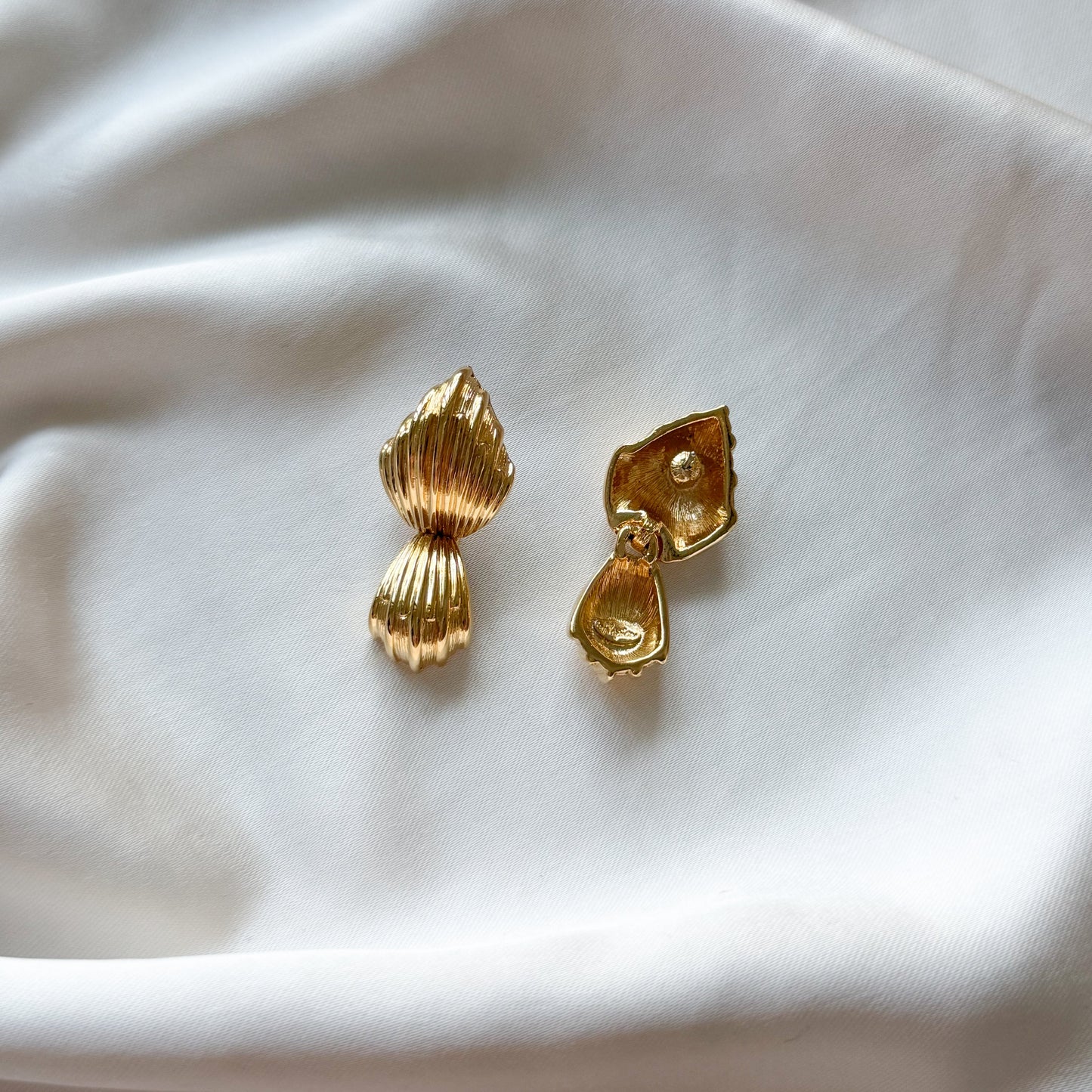 1980's gold plated earrings