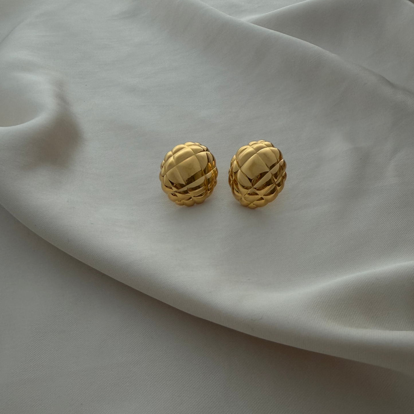 1980's statement earrings