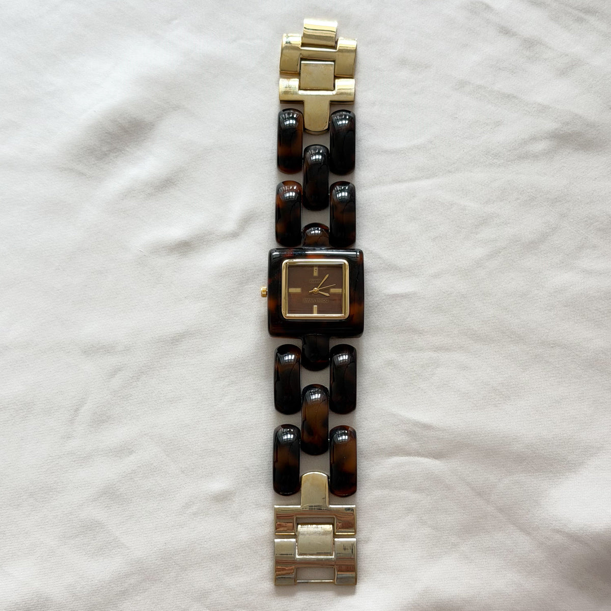 Vintage tortoiseshell statement watch